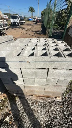 Bloco e canaletas de concreto pingadeiras de concreto 