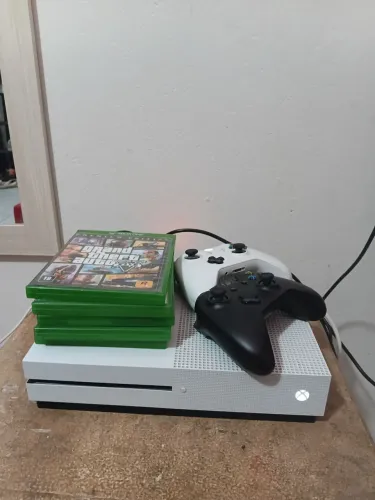 Xbox one S 1TB
