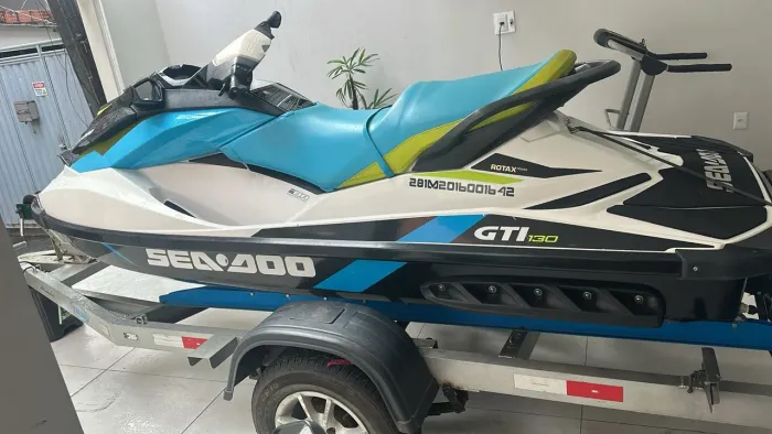 Vendo ou troco Jet ski