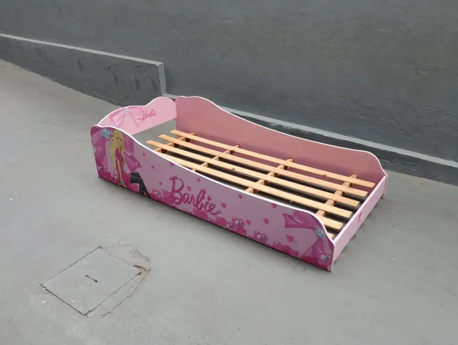 Cama infantil Barbie