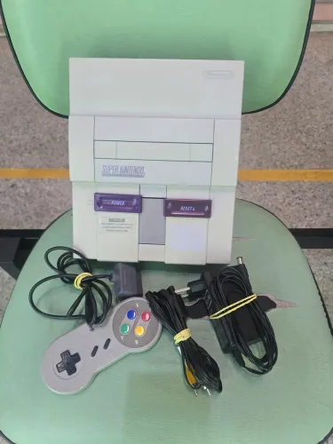 Super Nintendo semi novo