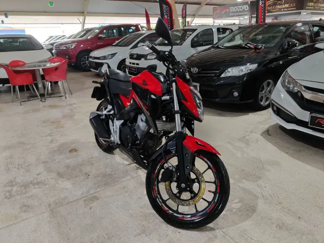 CB300 TWISTER 2023