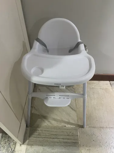 Cadeira de alimentação cosco