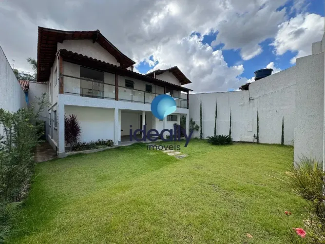 CASA | 5 QUARTOS | 1 SUÍTE | 4 VAGAS | REFORMADA | IMÓVEL REFORMADO | VARANDAS | HABITE-SE
