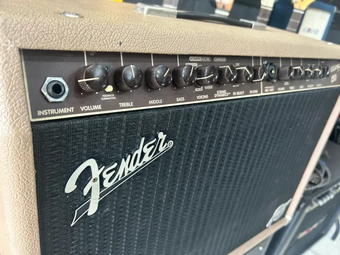 Fender acoustic 150