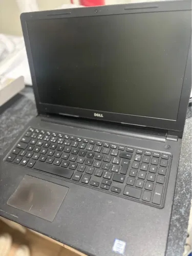 Notebook Dell Inspiron i15-3567-M15C 7ª Geração Intel Core i3 4GB 1TB 15.6"
