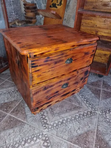 Criado mudo tampo 61x52 altura 60