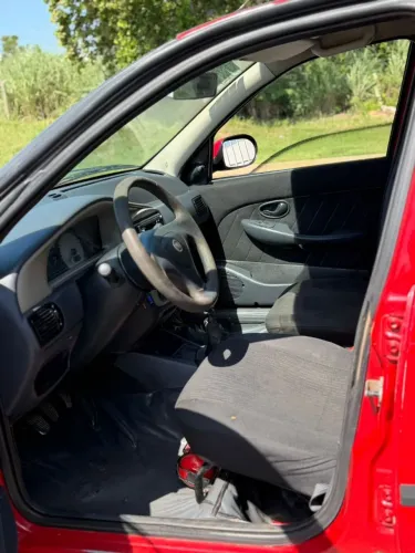 Fiat Palio 1.0 Economy Fire Flex 8V 4P 2014