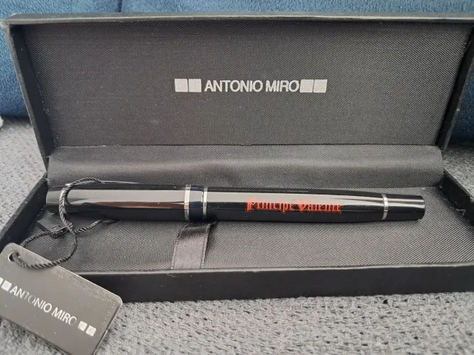 Caneta personalizada Príncipe Valente - Antônio Miro