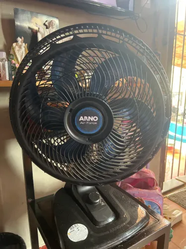 Ventilador mesa arno air force 6 palheta