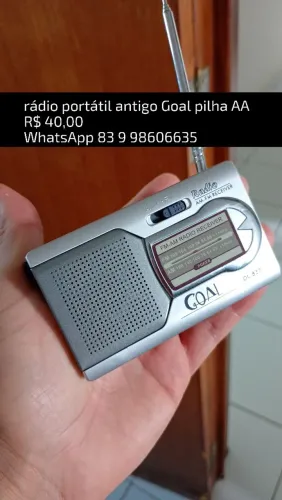 Rádio portátil antigo Goal pilha AA 
