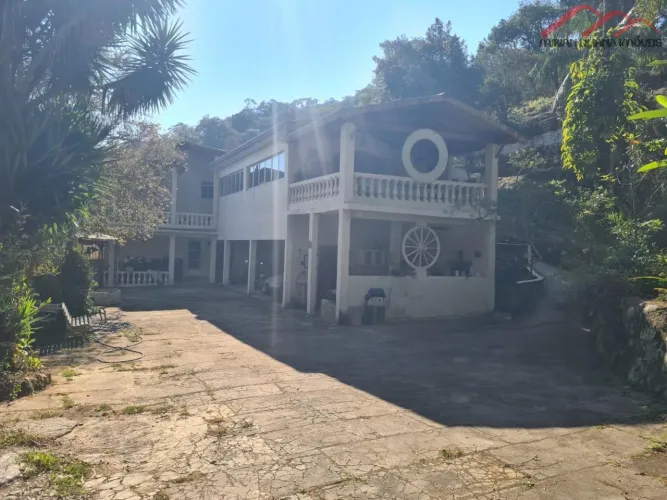 Chácara para Venda em Jundiaí, Santa Clara, 3 dormitórios, 1 suíte, 4 banheiros, 20 vagas