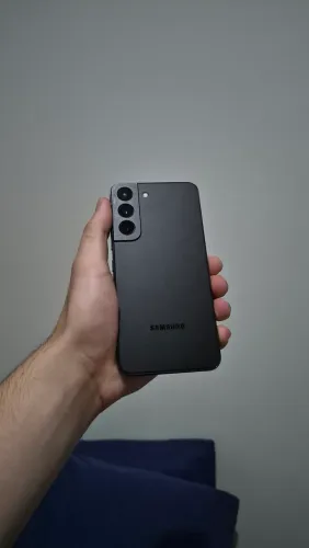 Samsung s22