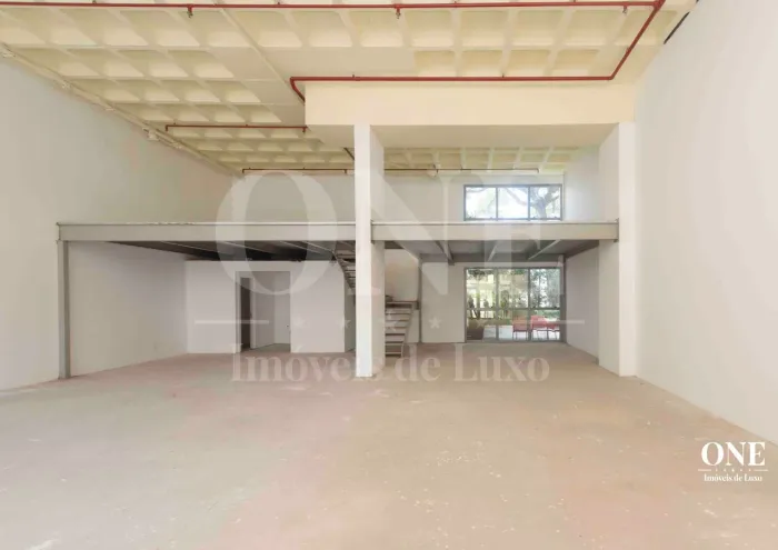 Loja com 180 m2 privativos 4 vagas no bairro Higienópolis