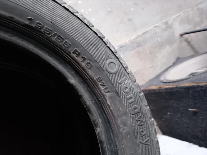 Pneus 195/55/16