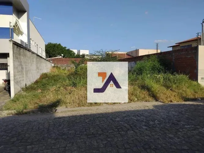 Terreno à venda, de 12x33,5 m num total de 400 m² por R$ 300.000 - Ininga - Teresina/PI