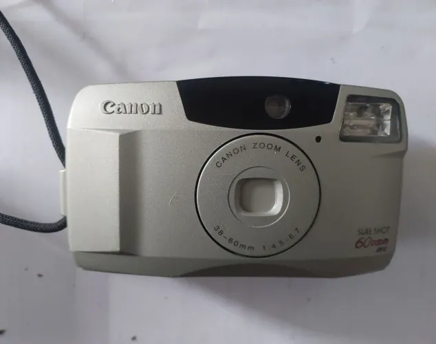 Camera Canon analógica sure shot 60. Usada