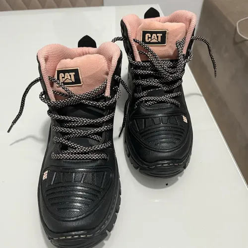 Bota feminino
