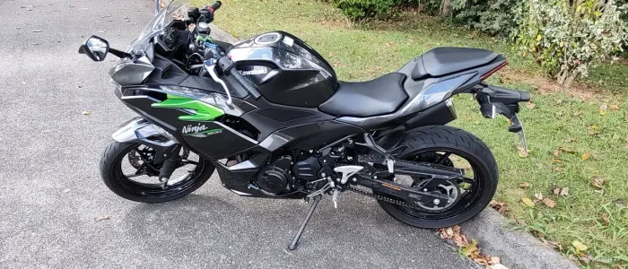 Kawasaki Ninja 500 2025 Único dono