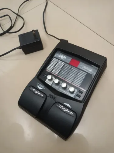 Vendo Urgente! Pedaleira Digitech RP155