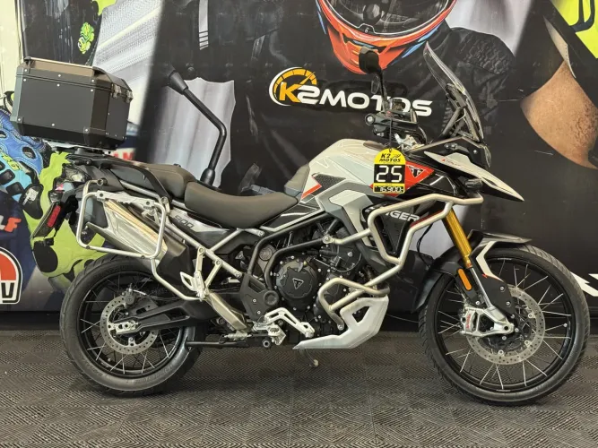 Triumph TIGER 900 888 cc