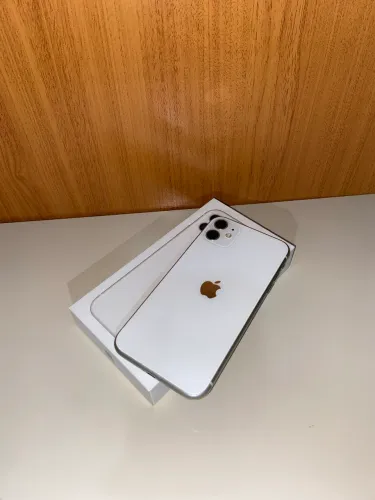 iPhone 11 64Gb em perfeito estado