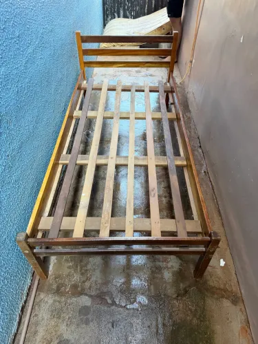 Cama de solteiro