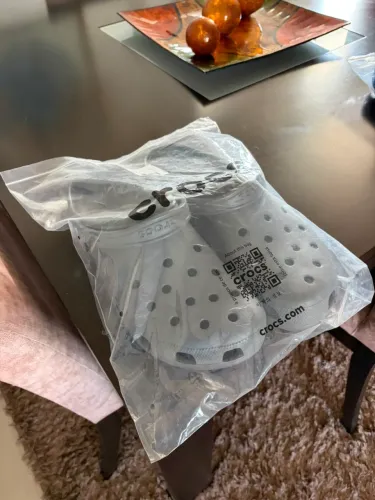 Crocs original (semi nova)