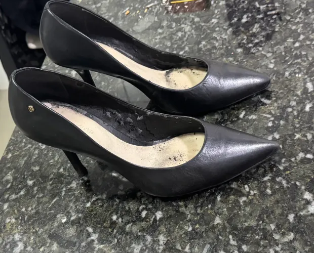 Scarpin capodarte preto 38