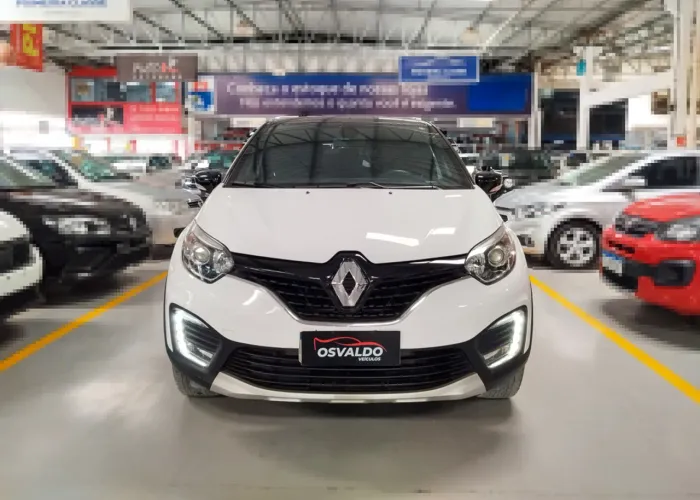 Renault Captur Bose 1.6 CVT 2021