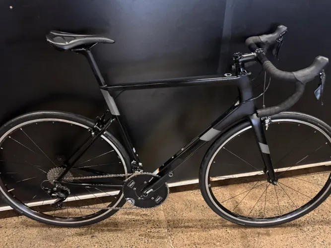 CANNONDALE SUPERSIXEVO CARBON 105 TAMANHO 58 SEMI NOVA
