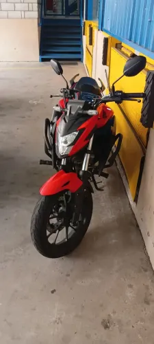 Cb 300F