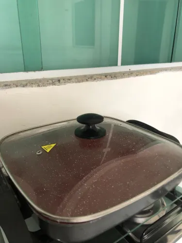 Panela (vai na tomada)