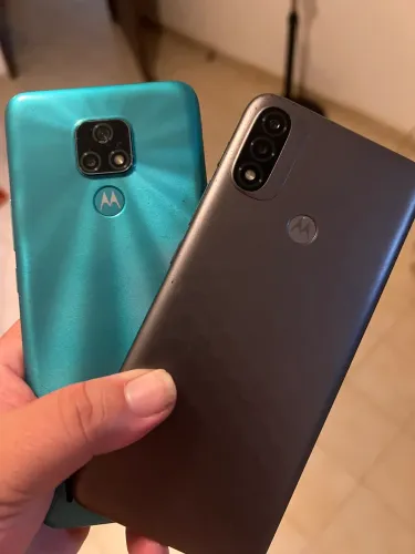 Moto E20 / Moto E7 (ambos tela quebrada)