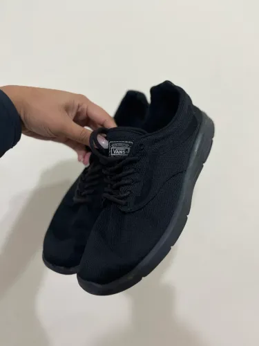 Tênis Vans Preto - TAM 37