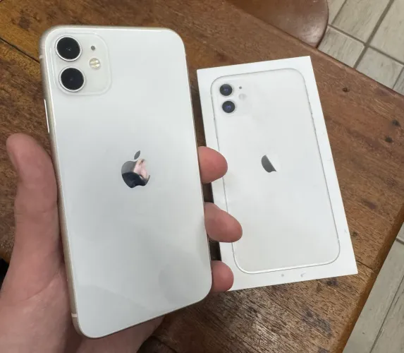iPhone 11