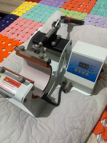 Prensa termina para sublimação