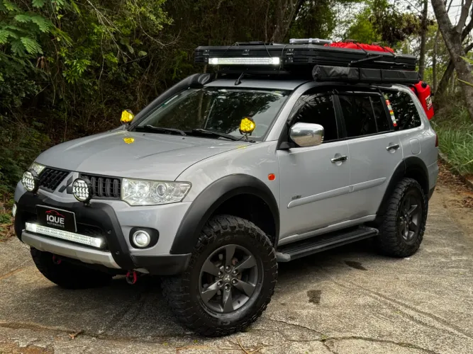 Mitsubishi Pajero Dakar 3.2 4X4 T.i. Dies. 5P Aut. 2012