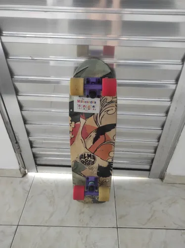 Skate Longboard Cruiser montado