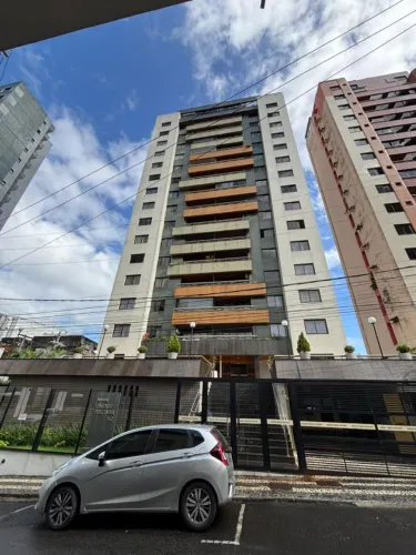 VIVER NO CENTRO COM CONFORTO, ESPAÇO E PRATICIDADE.