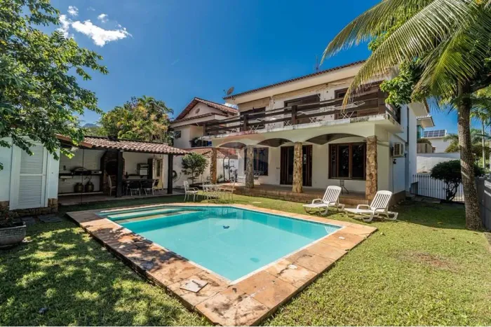 Casa de Condomínio à venda, 4 quartos, 400m², por R$ 3.400.000,00, Barra da Tijuca, Rio de