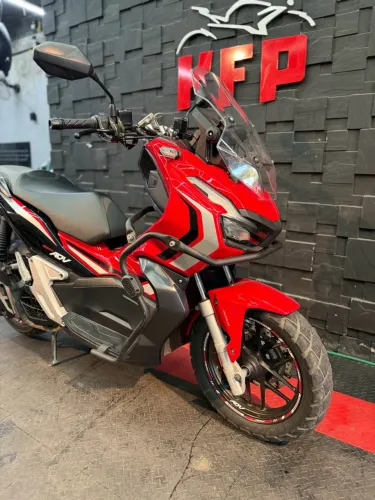 ADV 150 *FINANCIAMOS*