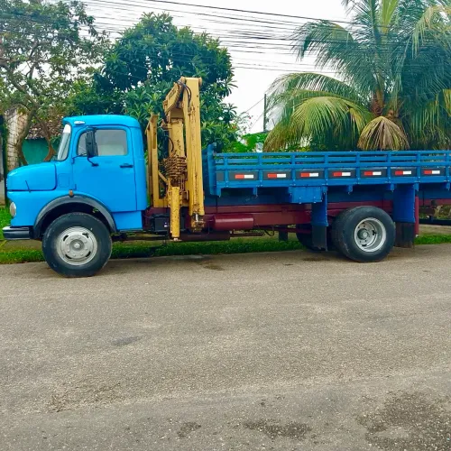 Caminhão M.Benz 1113 Ano 1983 Com Munck 10t - 4 Sapatas - Raridade