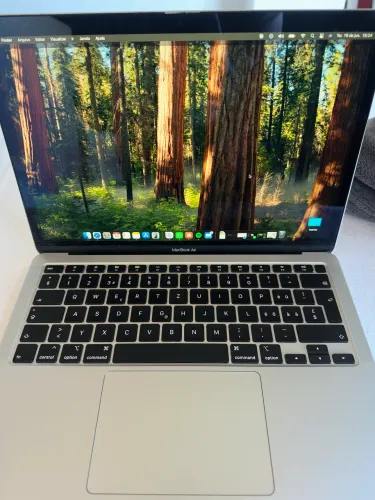 MacBook Air 2020