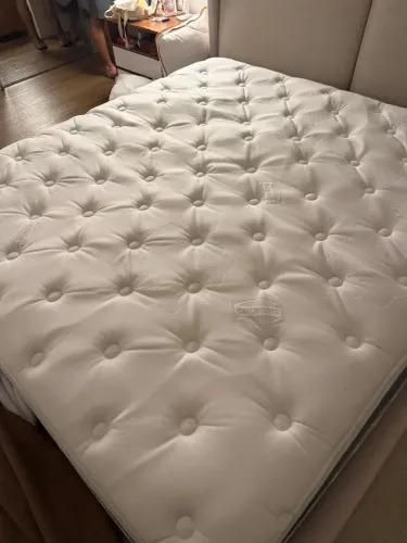 Colchão Simmons Intimate ultra plush
