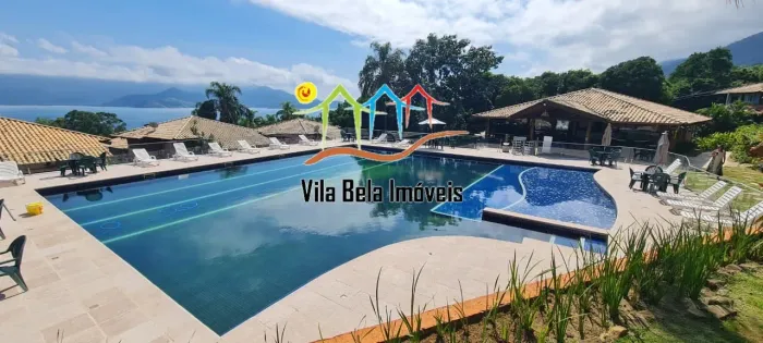 Casa em condomínio a venda em Ilhabela