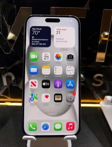 iPhone 15 Plus black