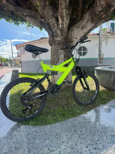 Bicicleta Colli aro 20, dupla suspensão 21 Marchas
