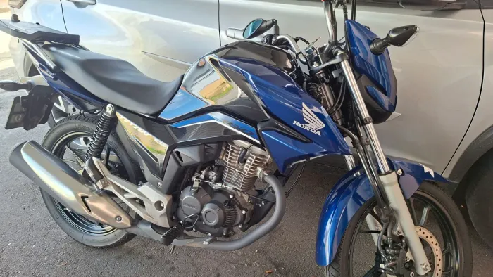 Titan 160