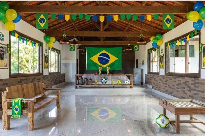 Ótima casa com 543 m² num espaçoso terreno de 2054 m² no Condomínio Condados da Lagoa